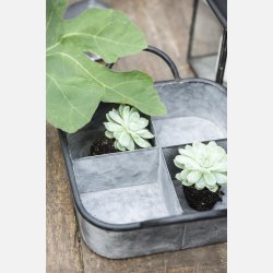 Bakke kvadratisk m/4 rum Urban Garden