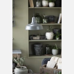 Hngelampe gr med  hvid inderskrm 