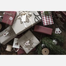 Gavepapir kardus 5 m/rulle