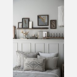 Gallerihylde i genbrugstr