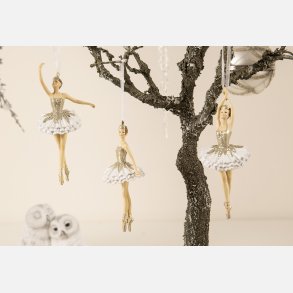 Ballerina til ophng