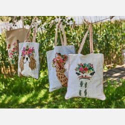 Net med broderi, hund