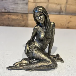 Kvinde, siddende antik look