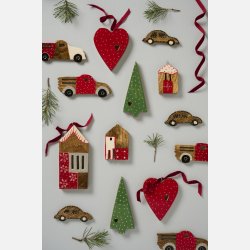 Hus t/ophng m/rdt og hvidt mnster, st med 2 stk.