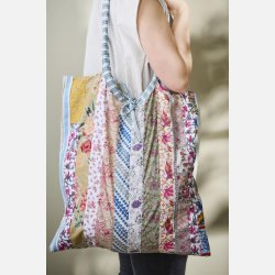 Taske UNIKA patchwork m/kraftige hanke