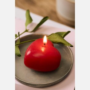 Lys hjerteformet paraffin