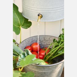 Vandbeholder t/v�g m/hane og s�beholder zink 10,5 ltr