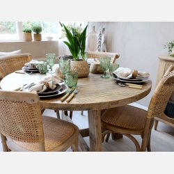 Spisebord i genbrugstr, rundt