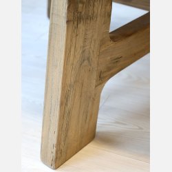 Spisebord i genbrugstr, rundt