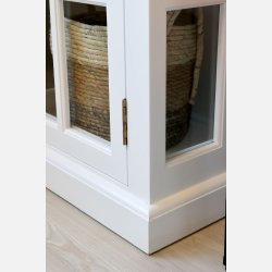 Marseille Vitrineskab m. 2 lger og hylder