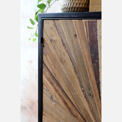 Skab m. 2 lger og 1 hylde