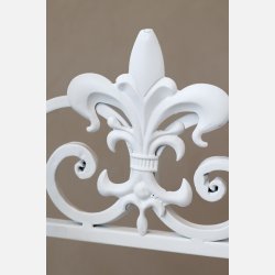 Reol m. 3 hylder i tr, hvid