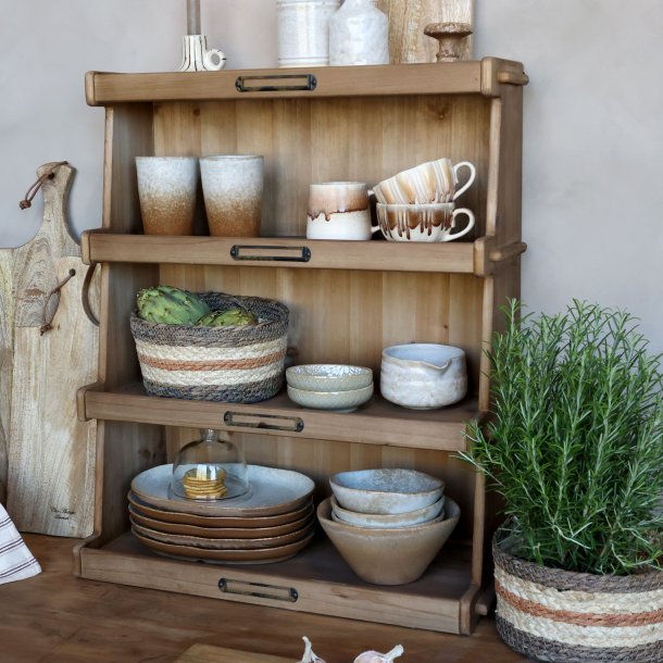Chic Antique, Reol m. 4 hylder
