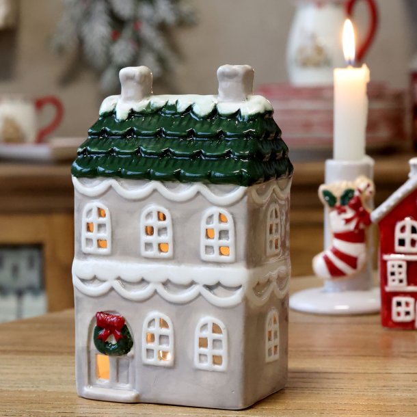 Chamonix Hus til fyrfadslys, gr� krans v d�r m m�rk tag