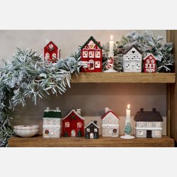 Chamonix Hus til fyrfadslys, gr� m r�dt tag