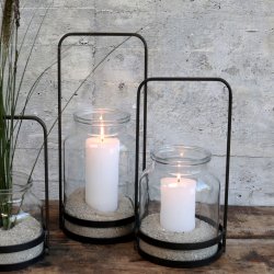 Lanterne m. hank, glas i sort metal