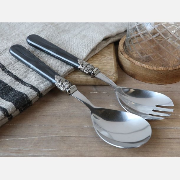Chic Antique, Linas salatbestik