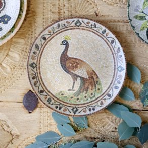 Chartres Fad i mosaik m. p�fugl, mocca