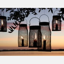 Ampel m. net til bedelys, sort