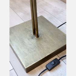 Lampe til gulv m. 4 blade