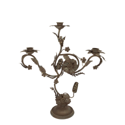 Chic Antique, Gl. fransk Kirkestage