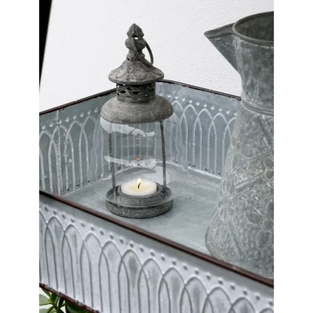 Lanterne i zink til fyrfadslys