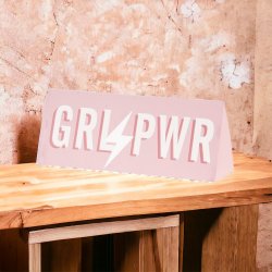 Girlpower skilt,lyserd