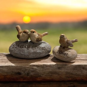 2 fugle p sten. Elsket og savnet