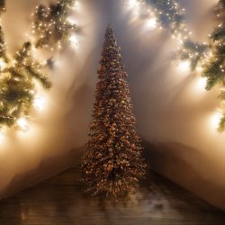 .Juletr� af kugler med gylden glitter