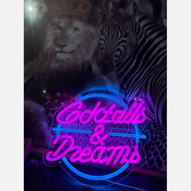 Dyberg Larsen LED-skilt "Cocktails &amp; Dreams"