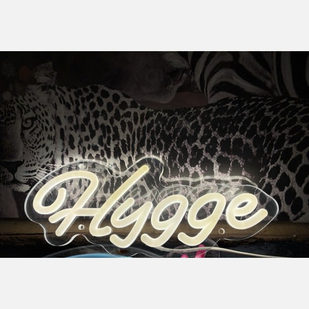 Dyberg Larsen LED-skilt Hygge 