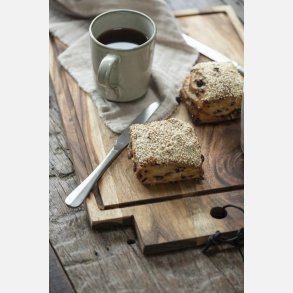 Skrebrt m/rille i kanten m/ldersnor olieret akacietr