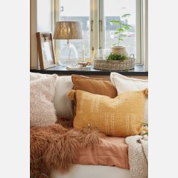 Pudebetrk Sada cognac m/broderi og kvaste, bagside i ubleget lrred