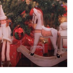 Julebaggrund t�ppe, gyngehest